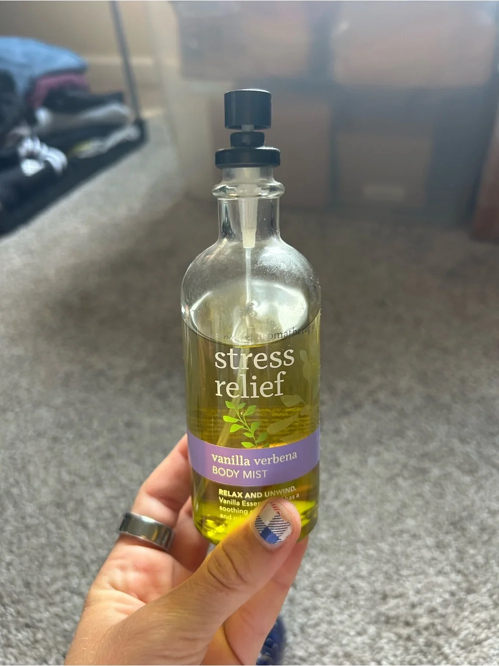 Bath & Body Works Pillow Mist - Warm Milk & Honey and stress relief Vanilla